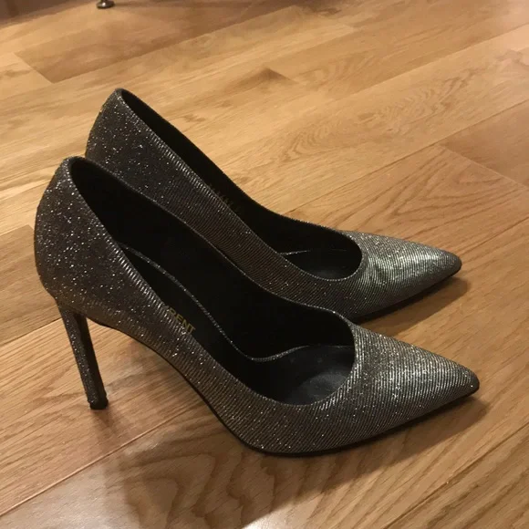 Saint Laurent Glitter Pointed-Toe Silver Pumps - Picture 5 of 8